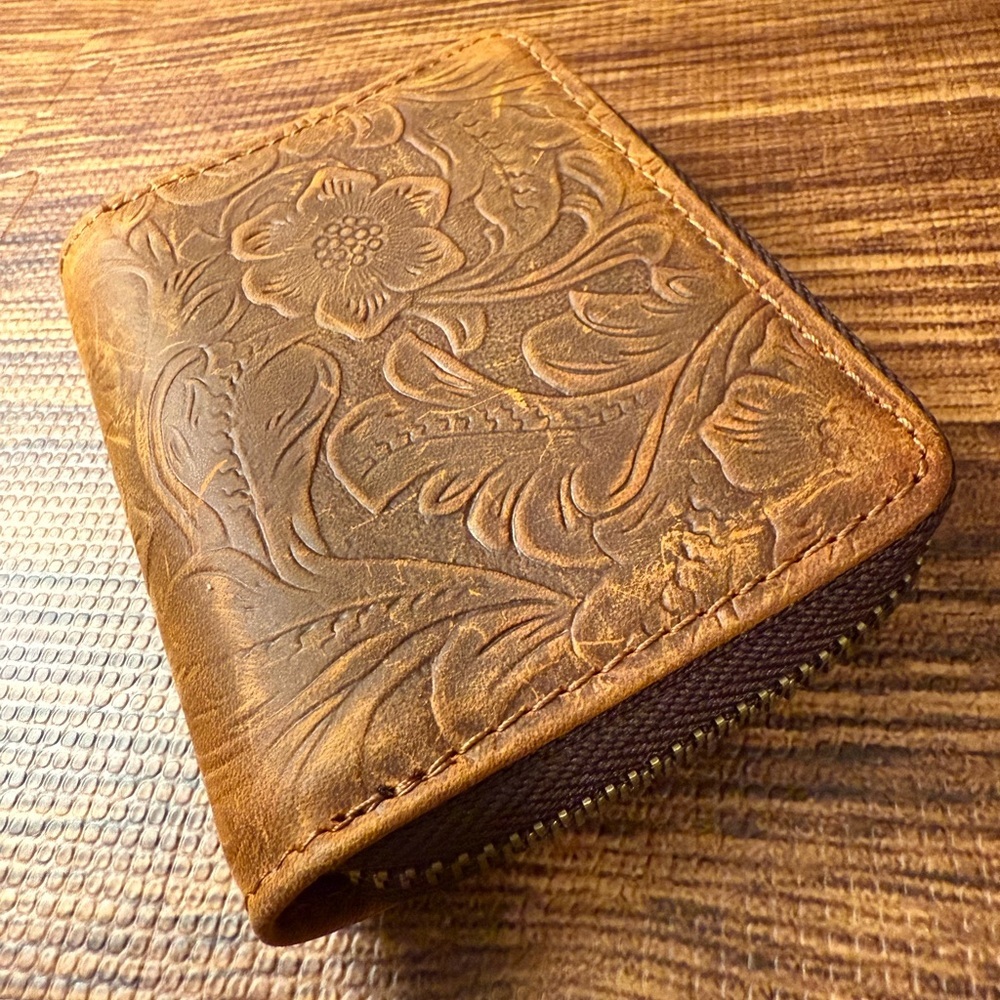 Brown Leather Embossed Wallet - Picture 2 of 6